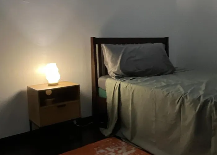 Апарт-отель Spacious 2br Mid- Century Modern At Gramercy Residences *