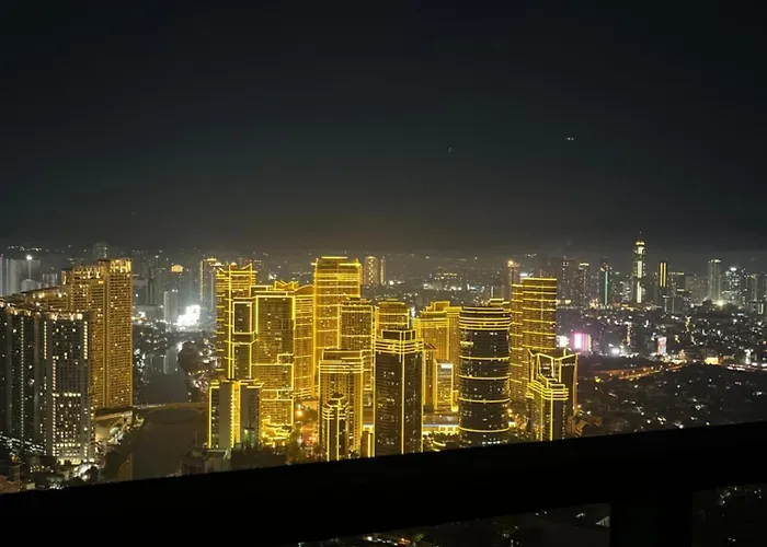 Апарт-отель Spacious 2br Mid- Century Modern At Gramercy Residences *